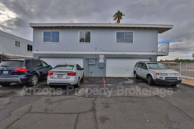 Building Photo - 6653 N 27th Ave