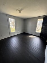 Building Photo - 334 Woods Ave