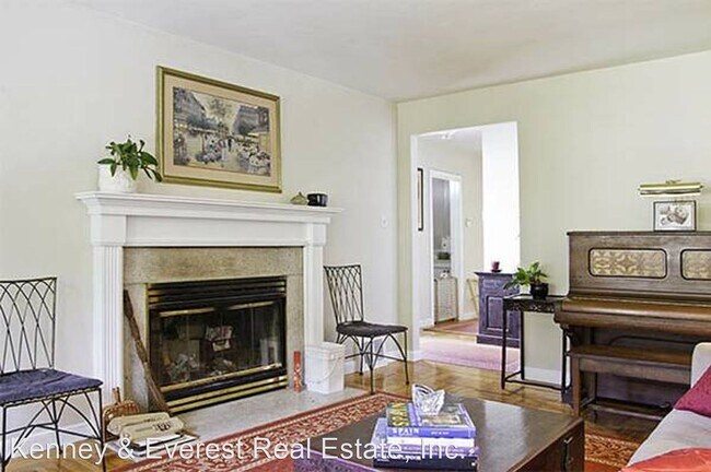 Foto del edificio - 2 br, 1 bath House - 1586 Shrader