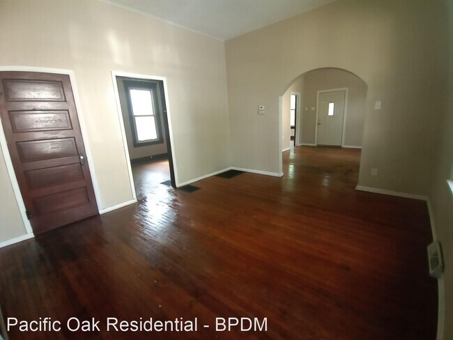 Building Photo - 2 br, 1 bath House - 154 West Lebanon Street