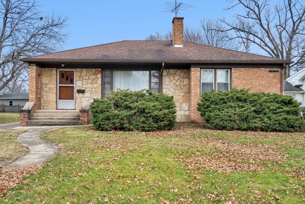 55 S Mary St, Coal City, IL 60416 House Rental in Coal City, IL