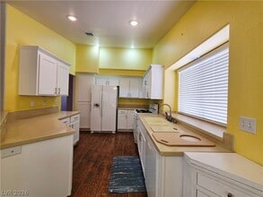 Building Photo - 8213 Arch Bay Ln