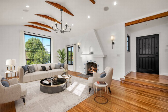 Foto del edificio - 920 S Spaulding Ave