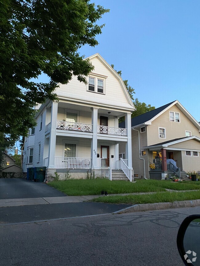 South Park Homestead Apartments for Rent with a Yard Rochester, NY