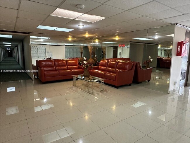 Foto del edificio - 2001 Atlantic Shores Blvd