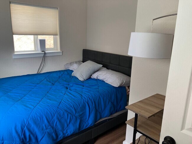 Foto del edificio - 1105 Granite Hill Rd