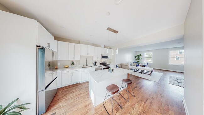 Foto del edificio - 516 Highlands Pkwy