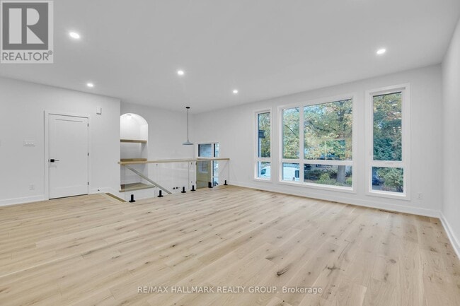 Building Photo - 479 Wentworth Ave