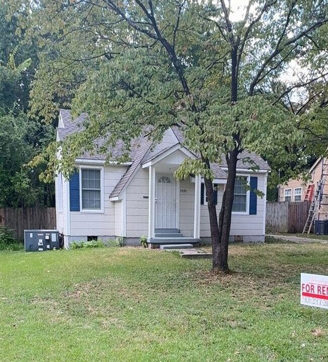 Building Photo - 3335 Douglass Ave
