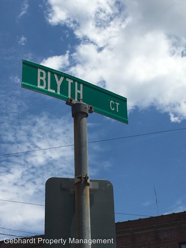 Foto del edificio - 15 Blyth Ct