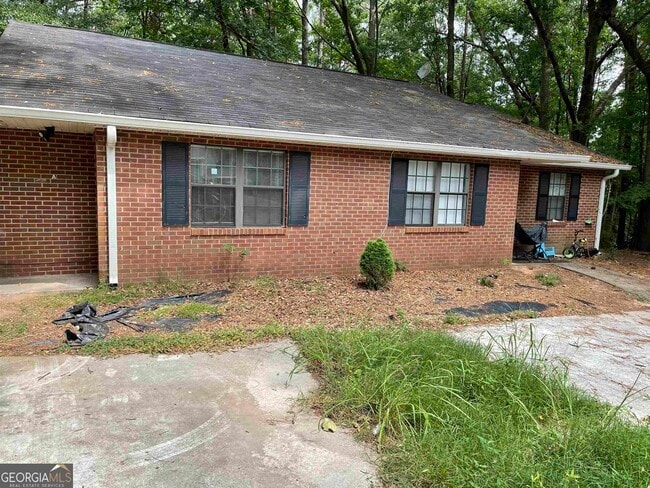Building Photo - 150 Hunters Ln