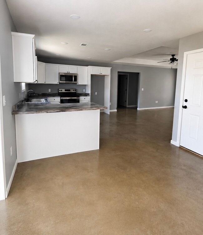 Building Photo - 209 Formon Dr