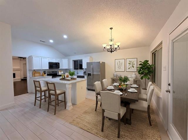 Foto del edificio - 1505 Clover Dr