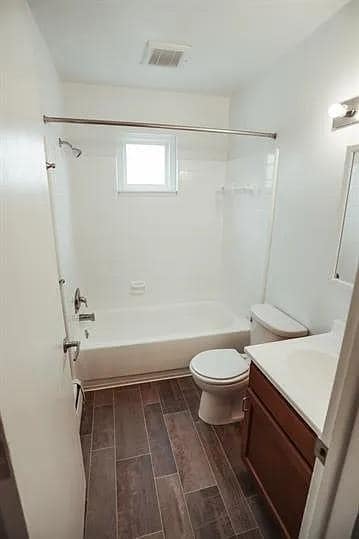 Building Photo - 2805 Harwick Dr