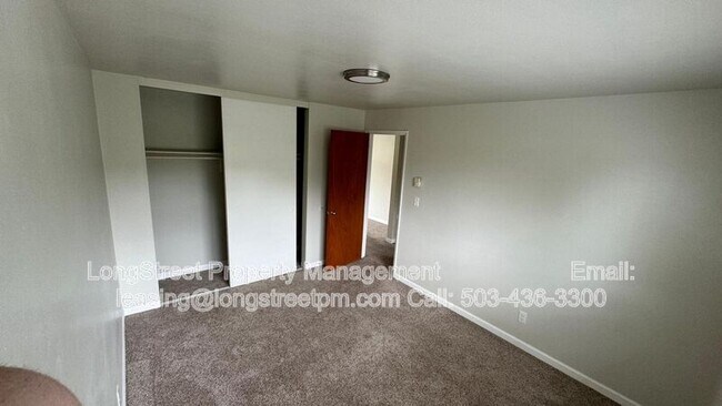 Foto del edificio - 915 SW Adams Ave