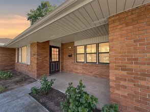 Building Photo - 3419 Linkwood Dr