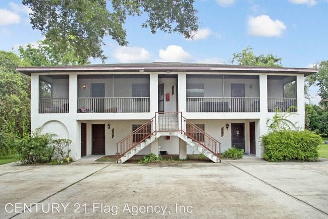 Building Photo - 2290-2296 Fox Hollow Dr