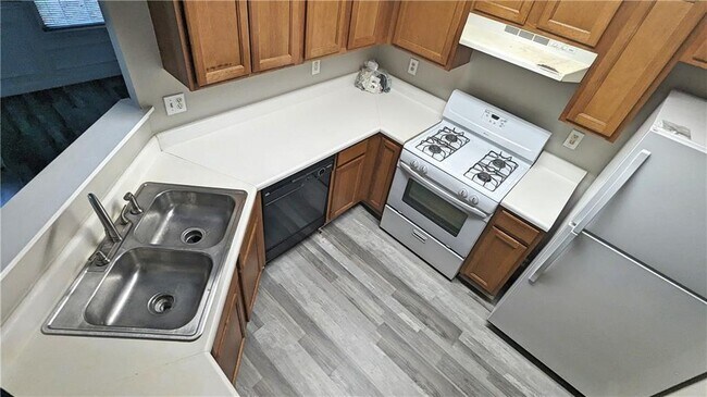 Foto del edificio - 4647 Grand Central Pkwy