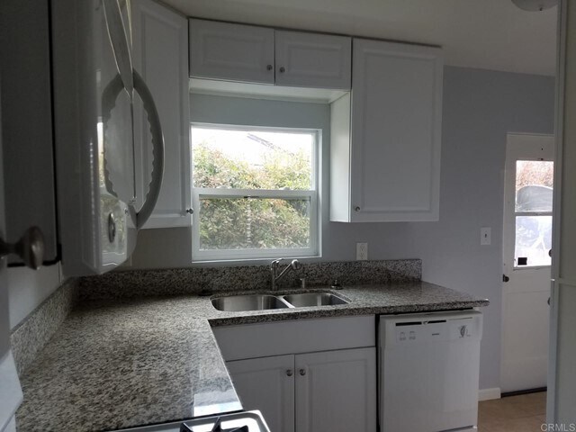 Building Photo - 4431 Olive Ave