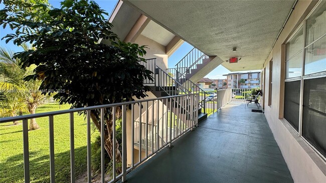 Foto del edificio - 2901 NW 47th Terrace
