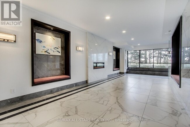 Building Photo - 255 Bamburgh Cir