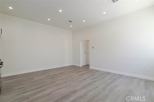 Foto del edificio - 10656 Nassau Ave