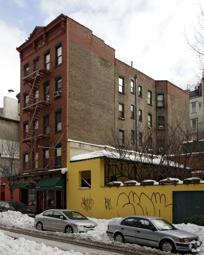 Primary Photo - 80 Thompson St