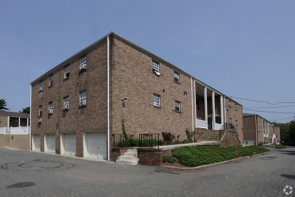 Foto del edificio - Flemington Arms