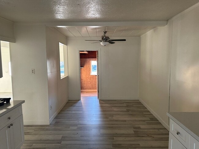 Building Photo - 959-962 - E. Sonora Ave.