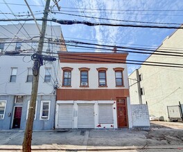 Building Photo - 397 Palisade Ave