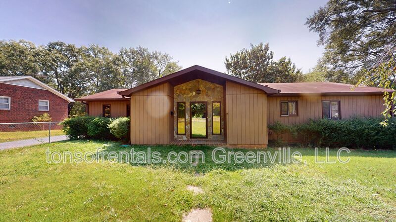 Foto principal - 102 Meadow St