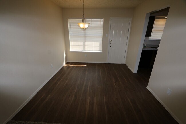 Foto del edificio - 20014 Chipplegate Ln