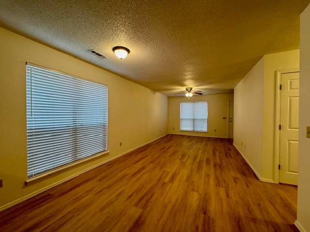 Building Photo - 729 W Beck Dr