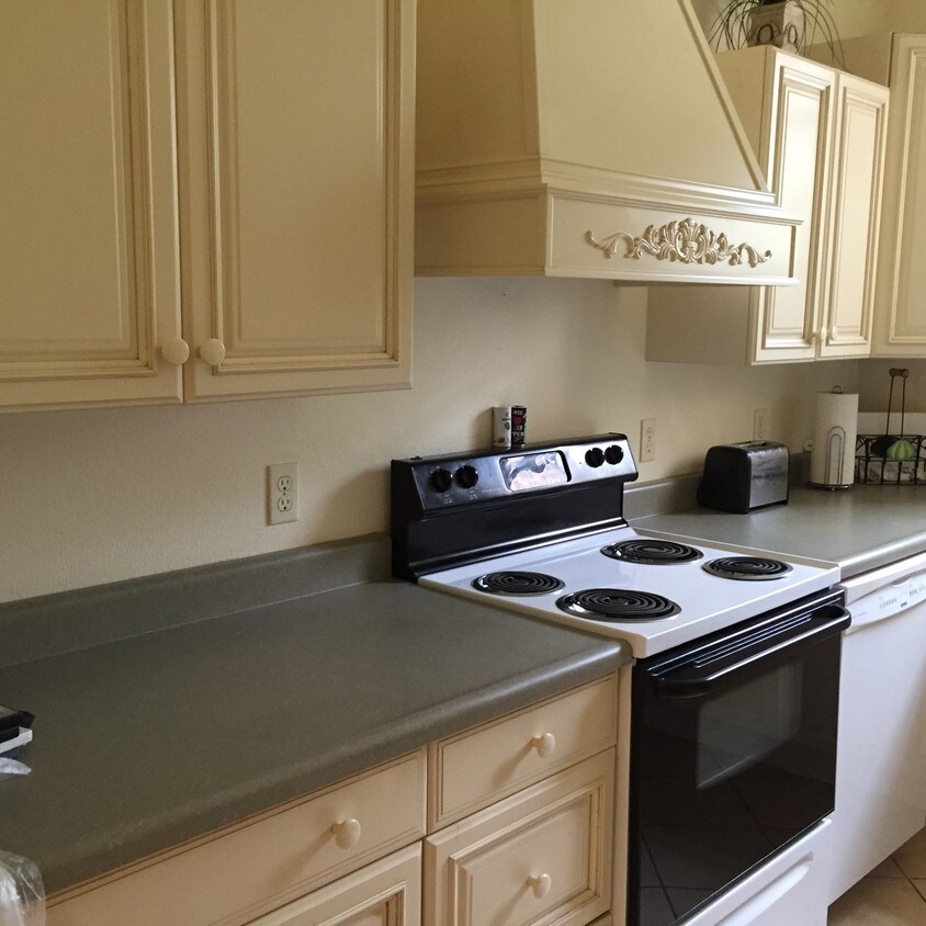 925 Yokum St, Fairbanks, AK 99709 Condo for Rent in Fairbanks, AK