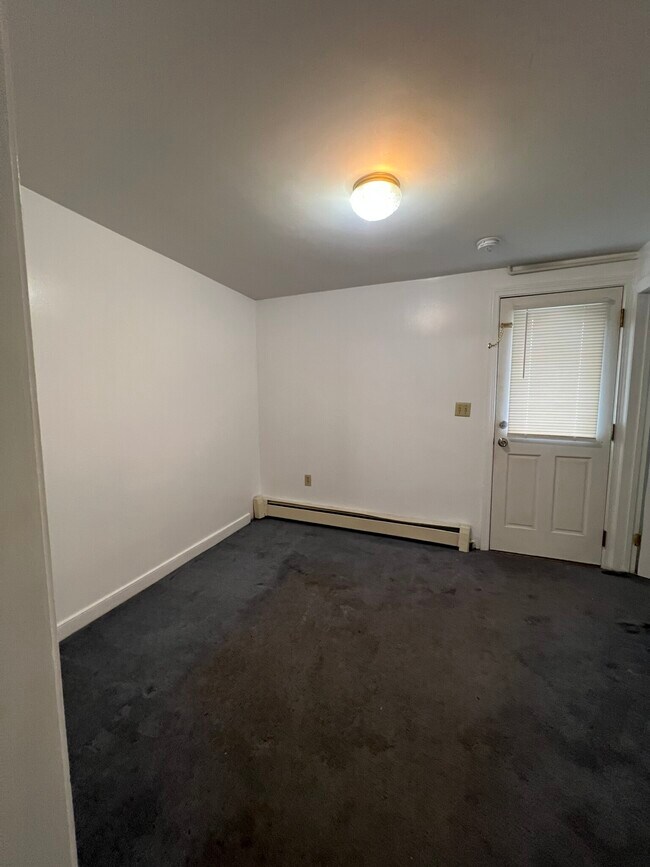 Building Photo - 55 Leyden St