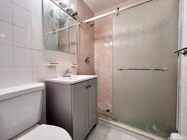 Foto del edificio - 25-21 32nd St