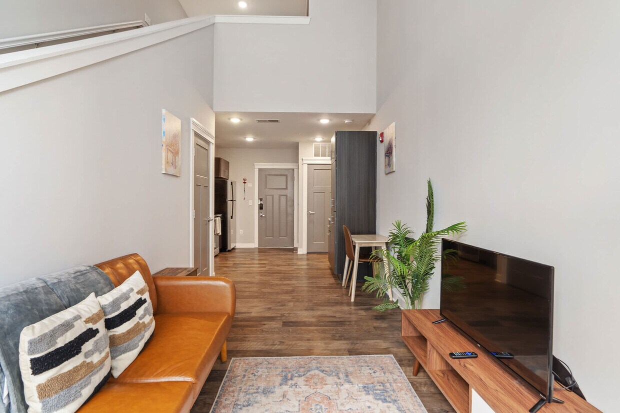 Foto principal - 530 Massachusetts Ave