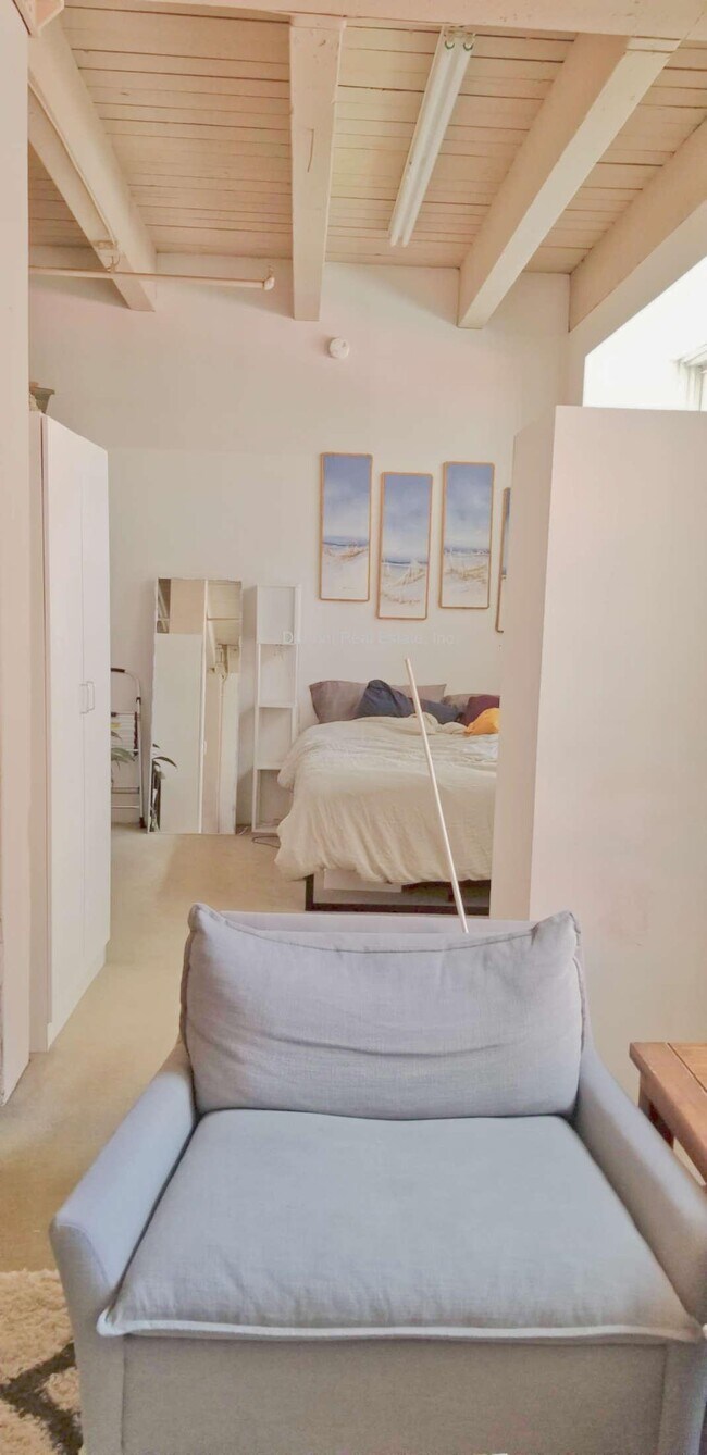 Building Photo - 1 bedroom in Boston MA 02113