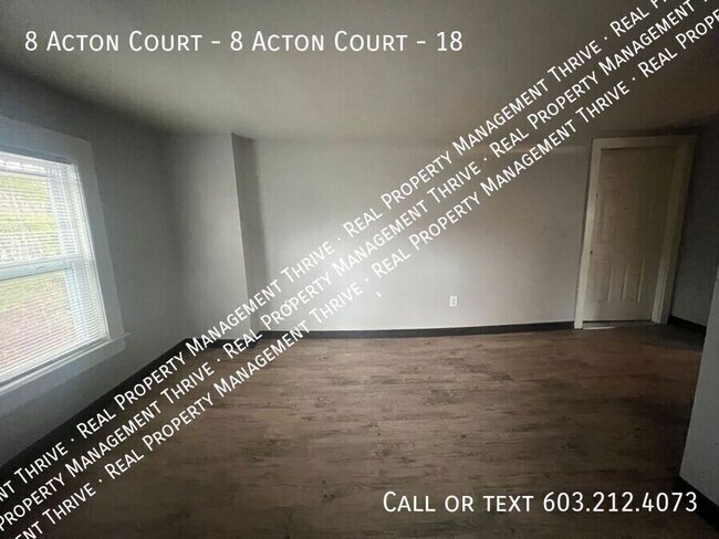 Building Photo - Updated 1 Bedroom Available Immediately
