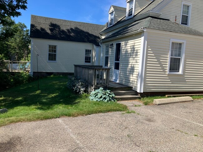 Building Photo - 26 Otis Ave