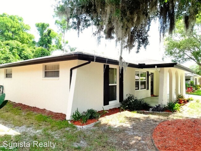 Foto del edificio - 3 br, 2 bath House - 7721 Cayuga Dr