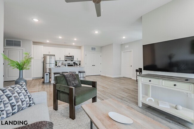 Building Photo - 5001 Willowgate Loop