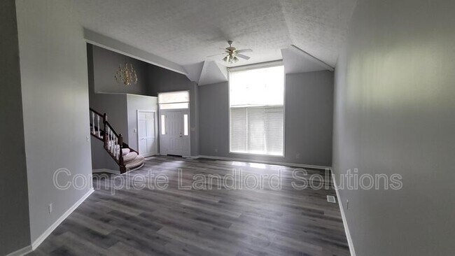 Foto del edificio - 80 Ridgecrest Ct