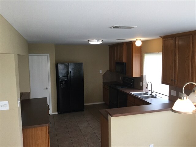 Foto del edificio - 1330 Vireo Ct