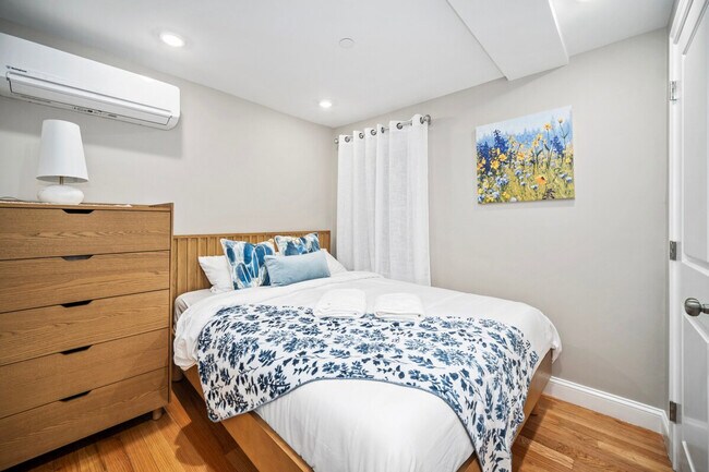 Foto del edificio - 169 Endicott St
