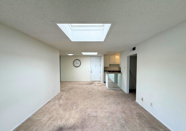 Foto del edificio - 6416 Friars Rd