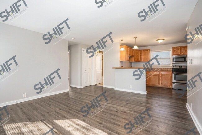 Building Photo - 3403 Salerno - Updated 4 Bedroom