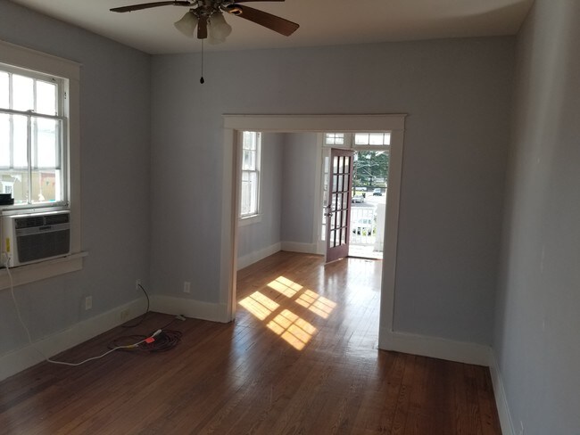 Foto del edificio - 1301 Ursulines Ave