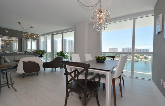 Foto del edificio - 400 Sunny Isles Blvd