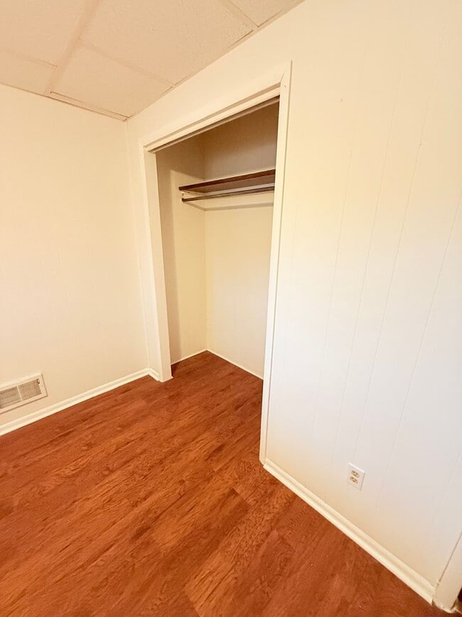 Building Photo - 5BR / 2.5 BA Home – Charles Village – $2,595/mo